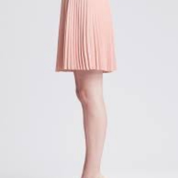Pink Pleated Skirt - Picture 3 of 8